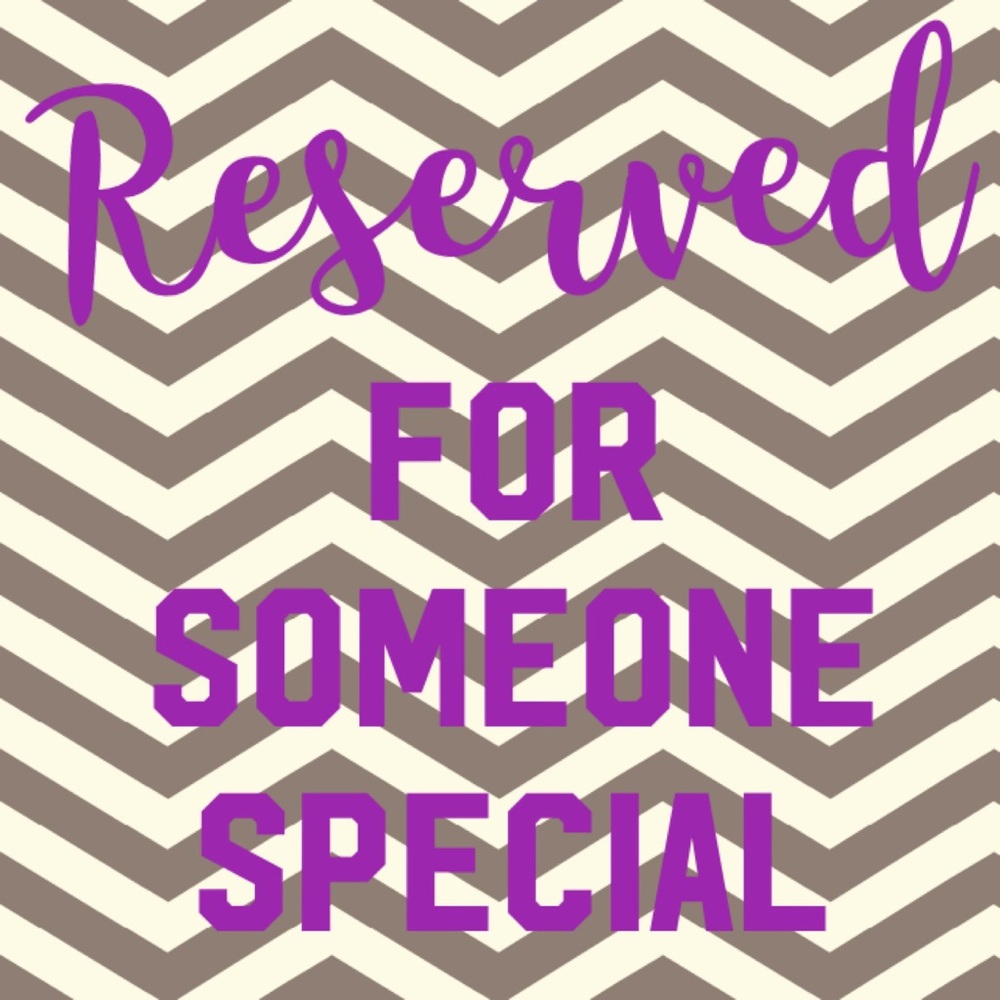 Reserved for @susanvee13
